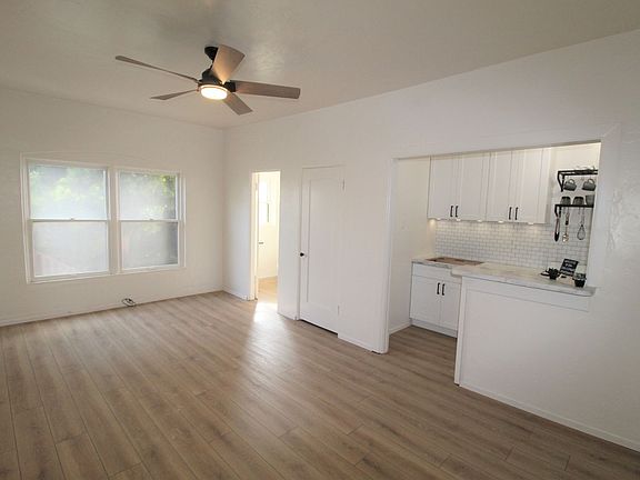5th image of 2110-2126 Thompson Blvd #277-12