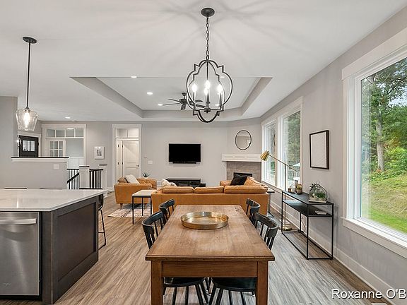 2nd image of 2832 Provin Oaks Ct NE