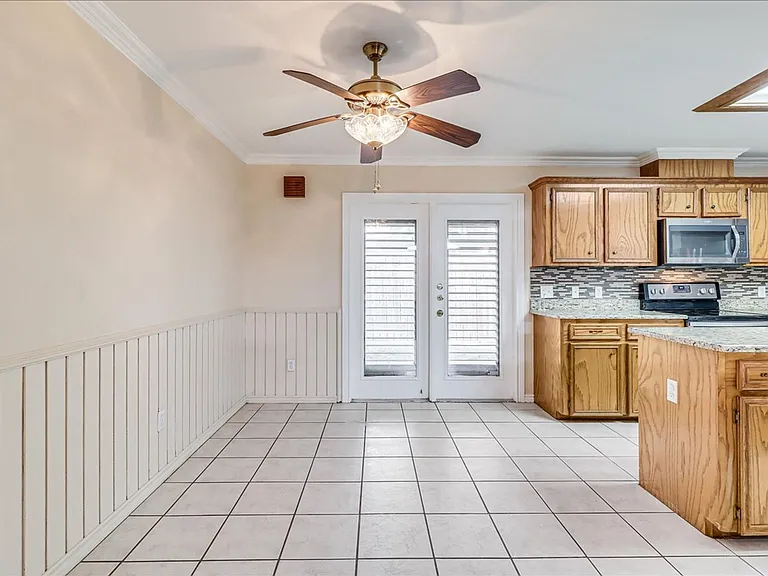 6330 Penny Ln — Photo 20