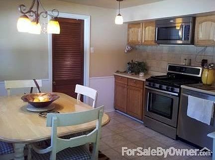 Sunroom
						:
						lots of natural light and view to back yard, has operational wall heater