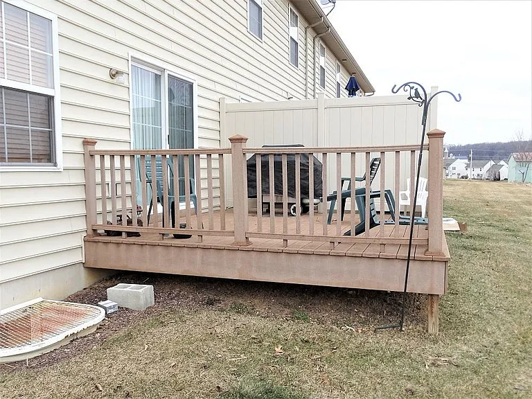 Deck
