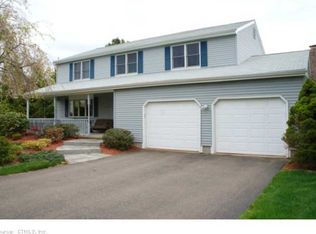 28 Cheshire Dr, South Windsor, CT 06074