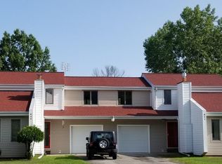 851 Pletcher Rd, Youngstown, NY 14174