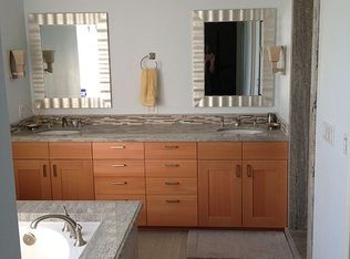 2266 E Eclipse Ave, Fresno, CA 93720