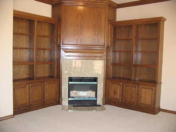 5th image of 4415 Topaz Cir