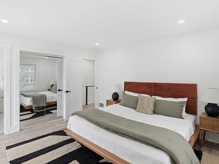 1355 Longfellow St NW — Photo 18