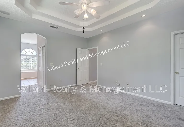 12197 Ripken Cir N — Photo 30