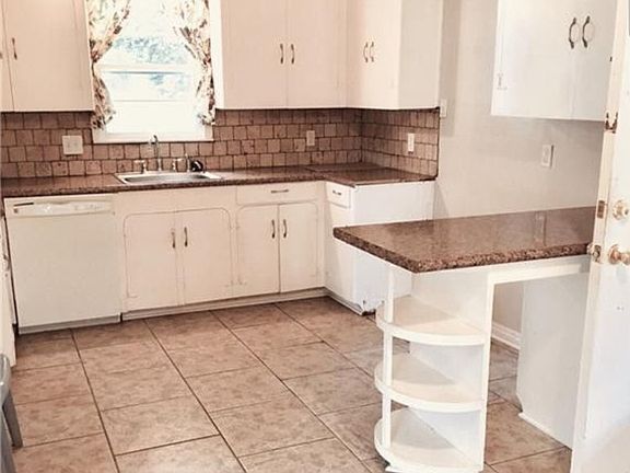 5th image of 2708 W Cavett Dr