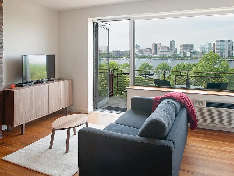 220 Beacon St #602 — Photo 10