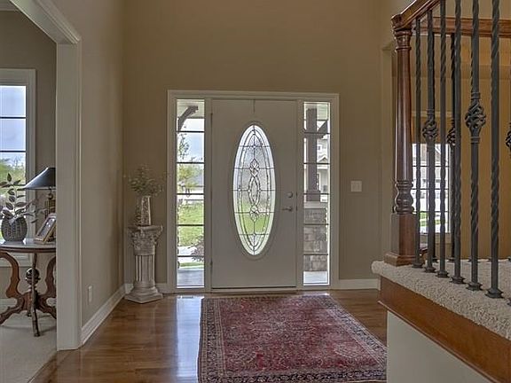 2nd image of 6515 S 173rd Ave