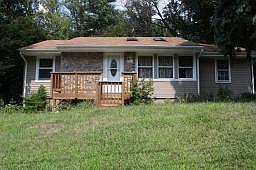 1st image of 104 Cayuga Ave