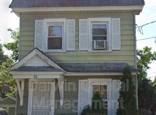 112 E Jefferson St, Paulsboro, NJ 08066