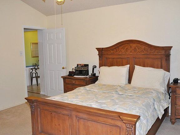 4th image of 1513 Vera Cruz Dr
