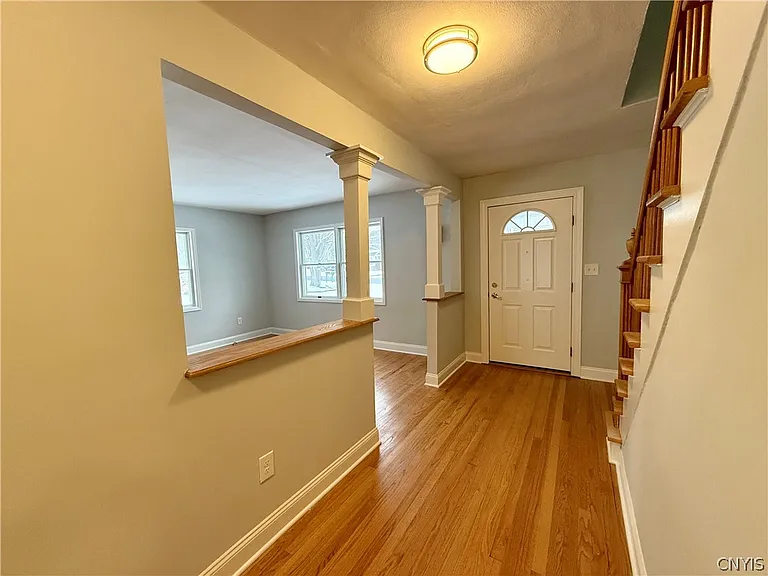 223 Cleveland Blvd — Photo 22