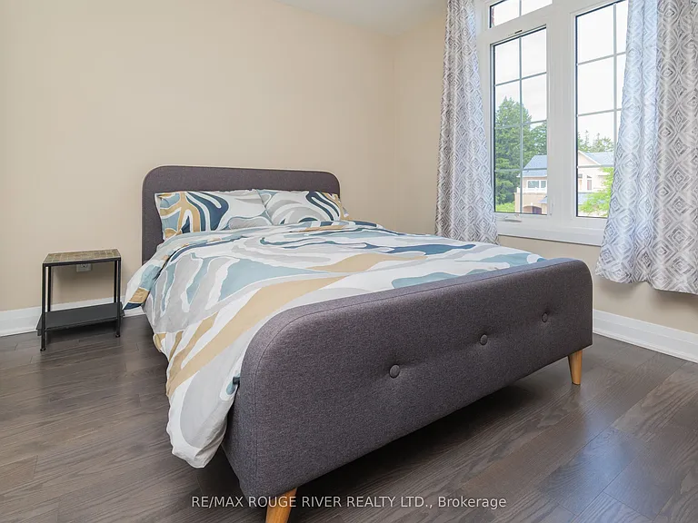 453 Mahogany Ct — Photo 18