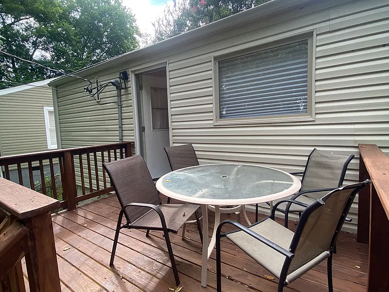 2322 Cecil Ave — Photo 18