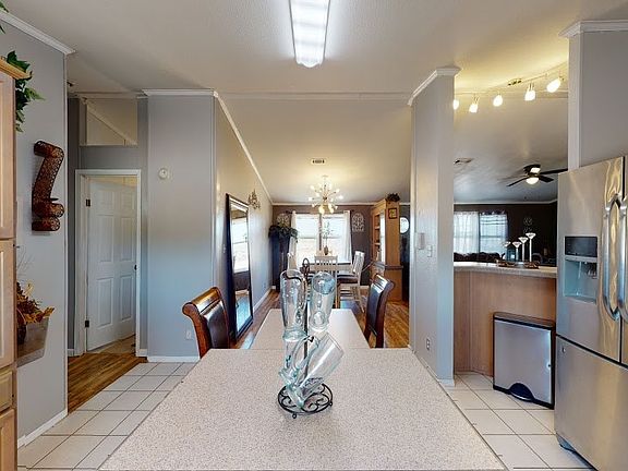 3rd image of 4405 N Oakhill Ave