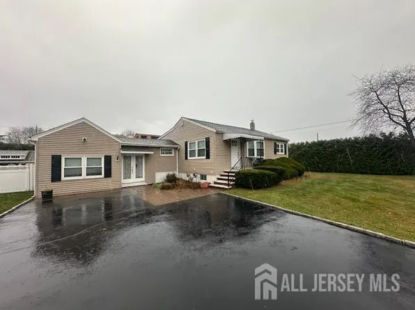 403 Old Georges Rd, North Brunswick, NJ 08902