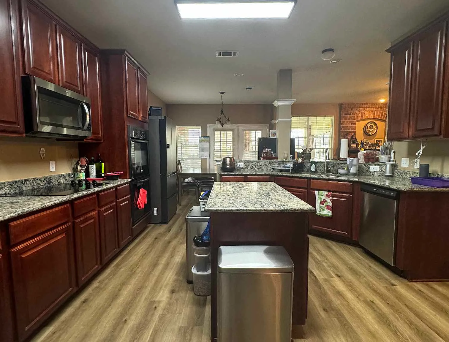 418 West Iowa Drive - 1 — Photo 3