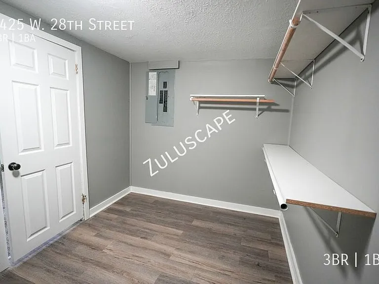 3425 W 28th St — Photo 16