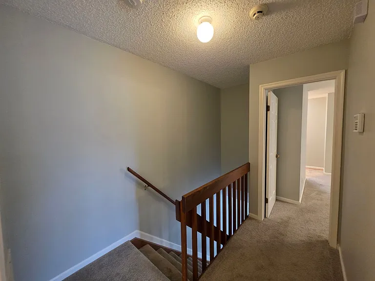 814 Gable Way — Photo 15
