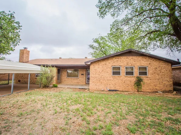 1110 S Pecos St, Brownfield, TX 79316