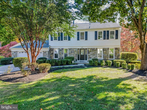 5002 Castle Moor Dr, Columbia, MD 21044