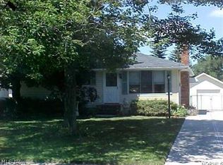 18158 South Dr, Strongsville, OH 44149