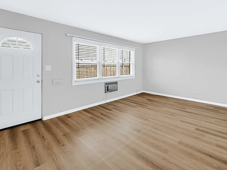 413 Wilson St #C — Photo 2