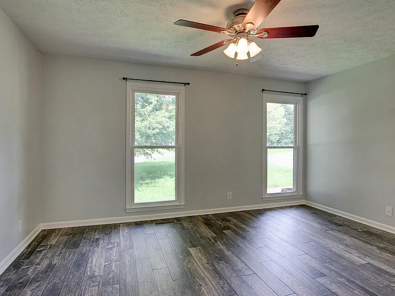 180 Kings Deer Dr — Photo 26