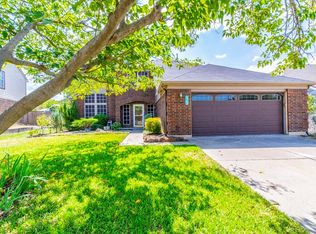8420 Creekbluff Dr, Dallas, TX 75249