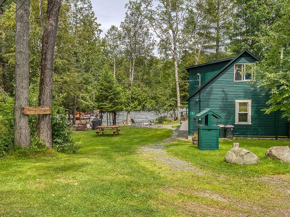 1st image of 12 Blackberry Lane