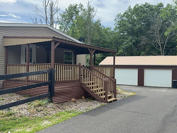 2nd image of 359 Pin Oak Hill Rd