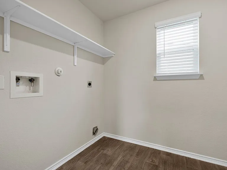 9570 Ranch Loop — Photo 8