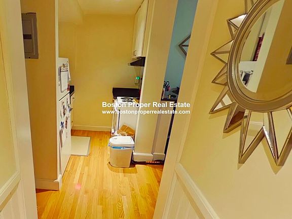 455 Beacon #9 Boston - Back Bay Unit Photo 1