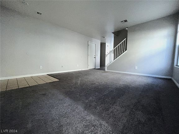 3rd image of 4187 Beech Family St