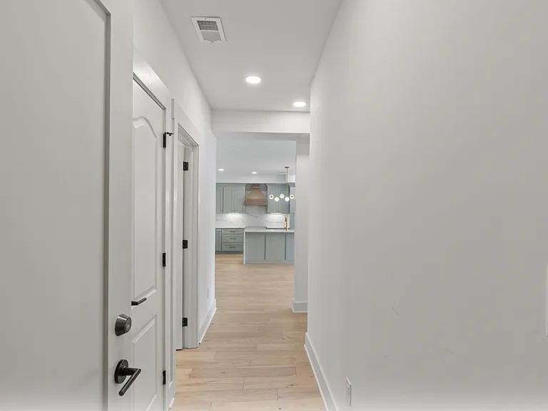 1050 Blair Ln #103 — Photo 14