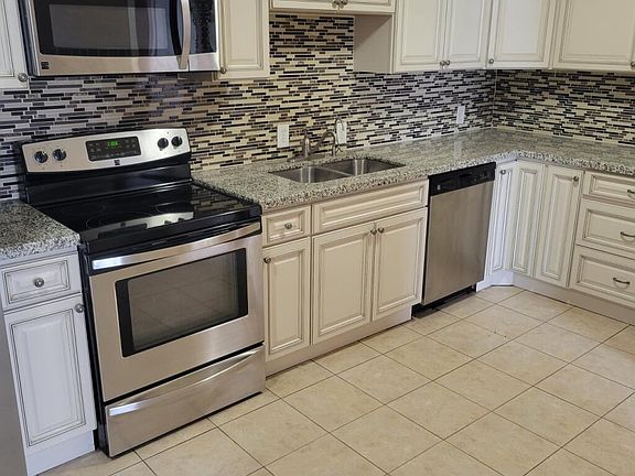2nd image of 3959 S Sunnyvale Dr