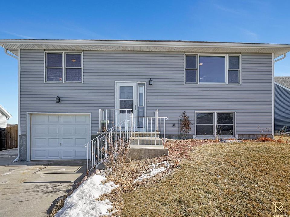 2416 NW 46th St, Lincoln, NE 68524 Zillow