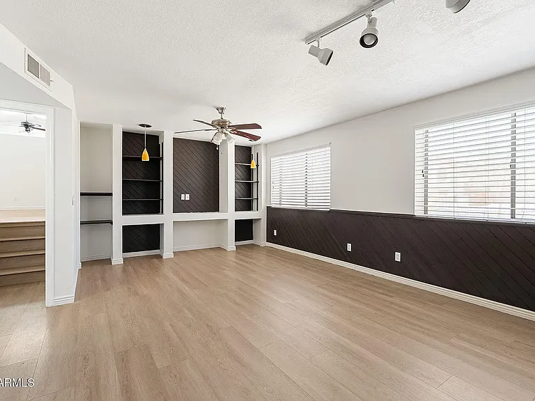 620 E Appaloosa Rd — Photo 8