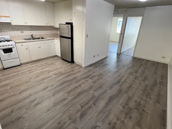 3003 Ala Napuaa Pl, Honolulu, HI