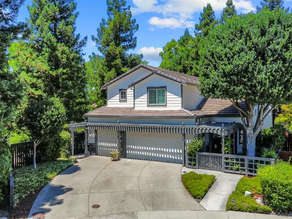 1745 Colorado Ln, Davis, CA 95616