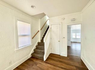 1144 E 8th St, Des Moines, IA 50316