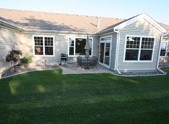 3rd image of 4012 Lawndale Ln N