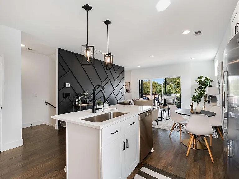 1806 Lischey Ave #1 — Photo 5