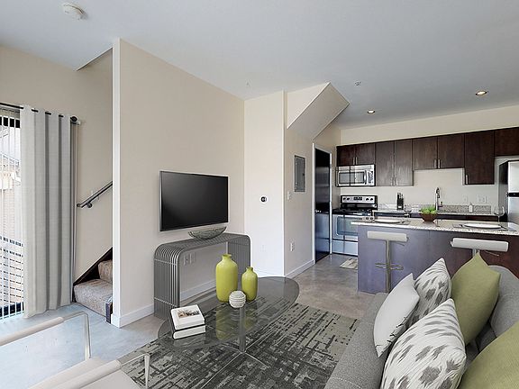 4th image of 777 N Emerson St #15756691