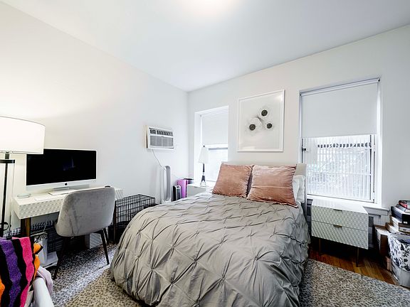 3rd image of 12 Charles St APT 1A