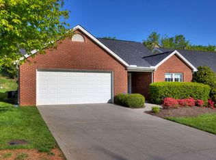 160 Eaton Village Trce, Lenoir City, TN 37771