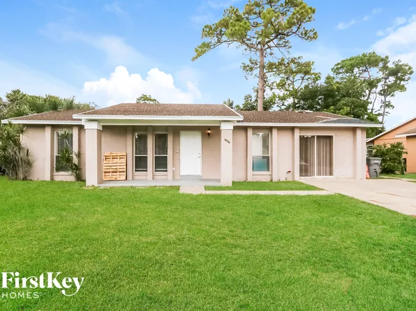1035 Cameo Cir, West Palm Beach, FL 33417