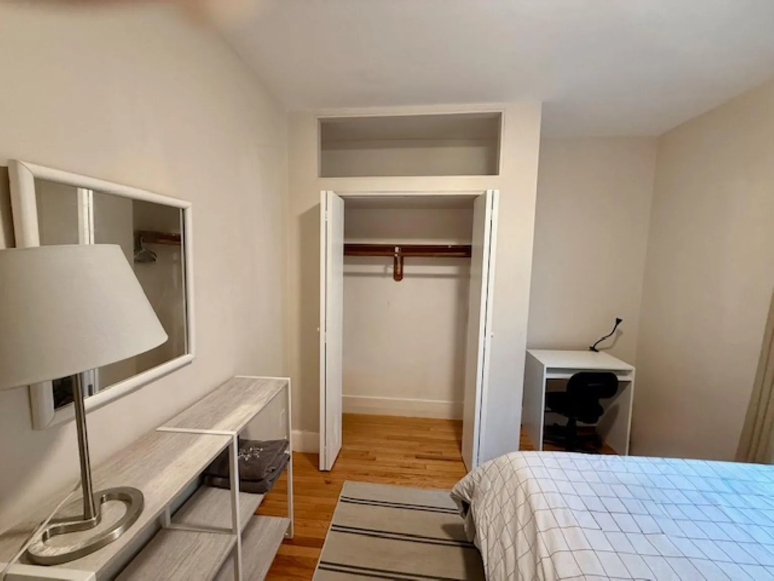 4 bed, 1.0 bath, 2248 sqft, $1,252 — Photo 1